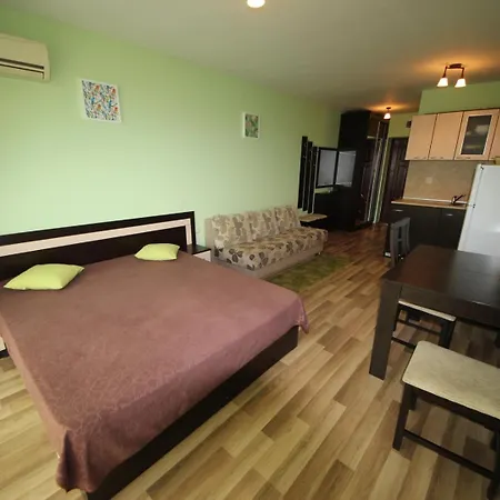 Amadeus Lux - Menada Hotel apartamentowy Słoneczny Brzeg